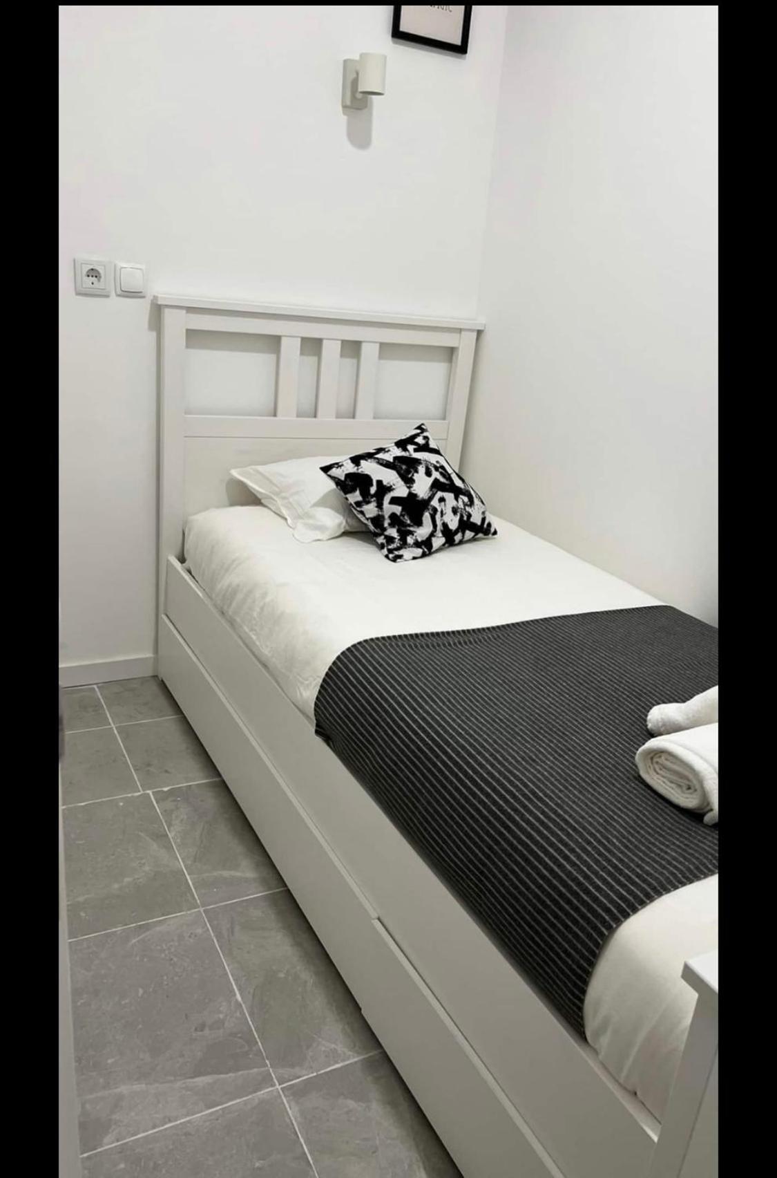 Apartamento Conde Do Redondo 리스본 외부 사진
